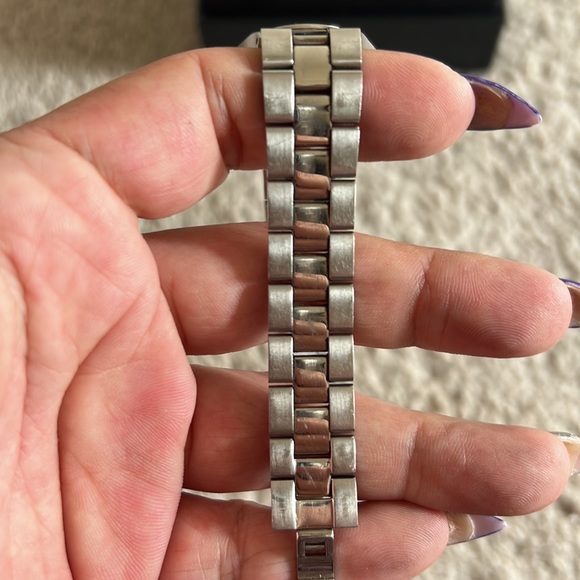 Movado - Picture 4 of 4